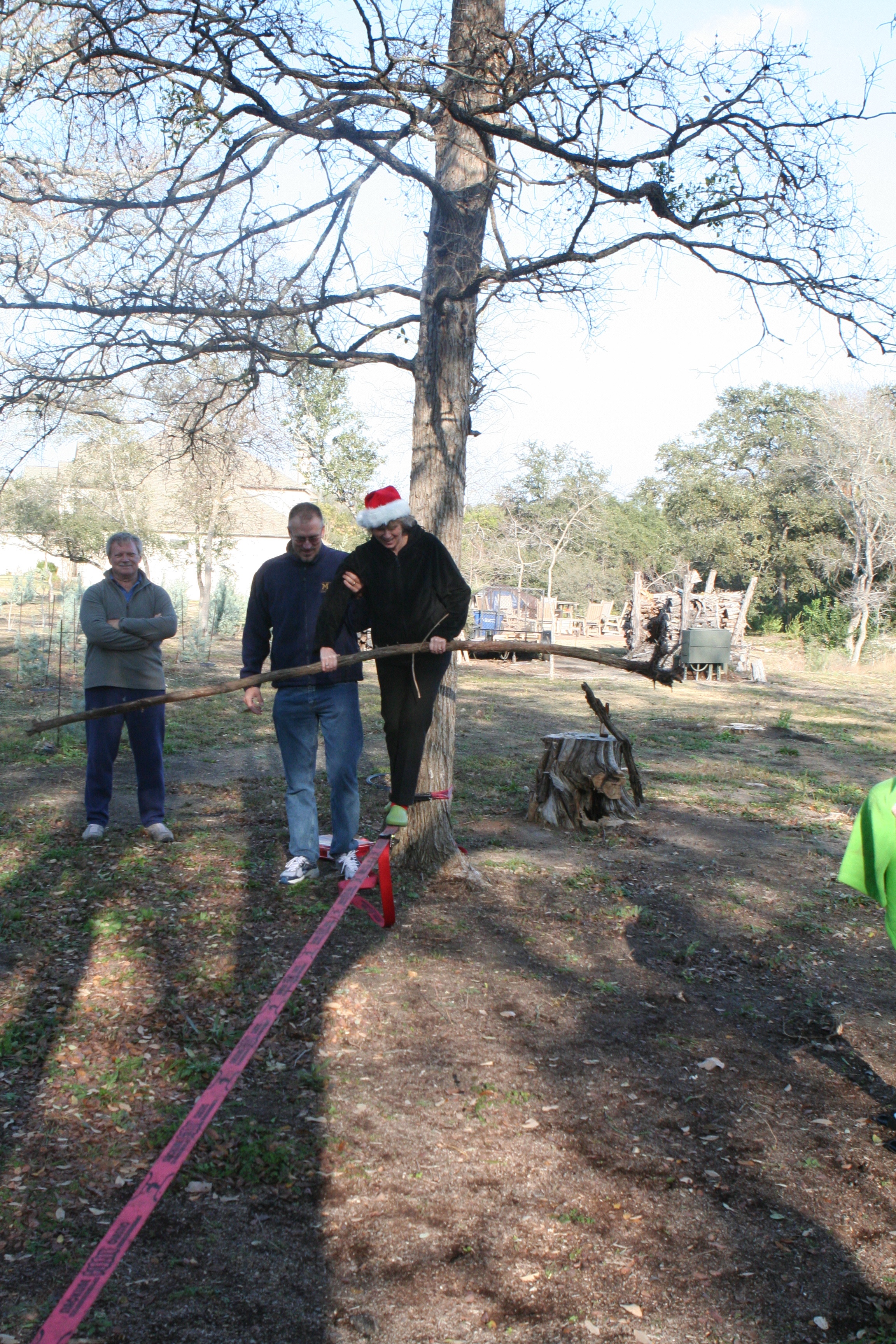 2012-12-25-Christmas-Day-87-slackline-Jim-Travis-Janeen.jpg